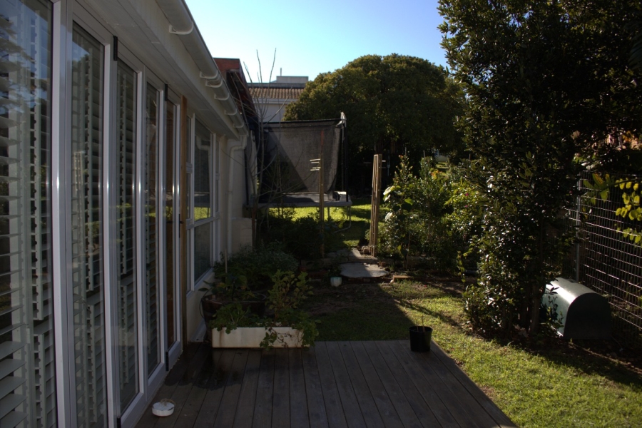To Let 3 Bedroom Property for Rent in Die Wingerd Western Cape